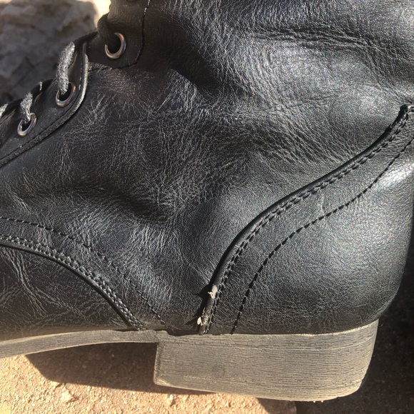 Black Faux Leather Lace-up Combat Moto Boots, w/cool turquoise lined Back Zipper - Picture 14 of 16